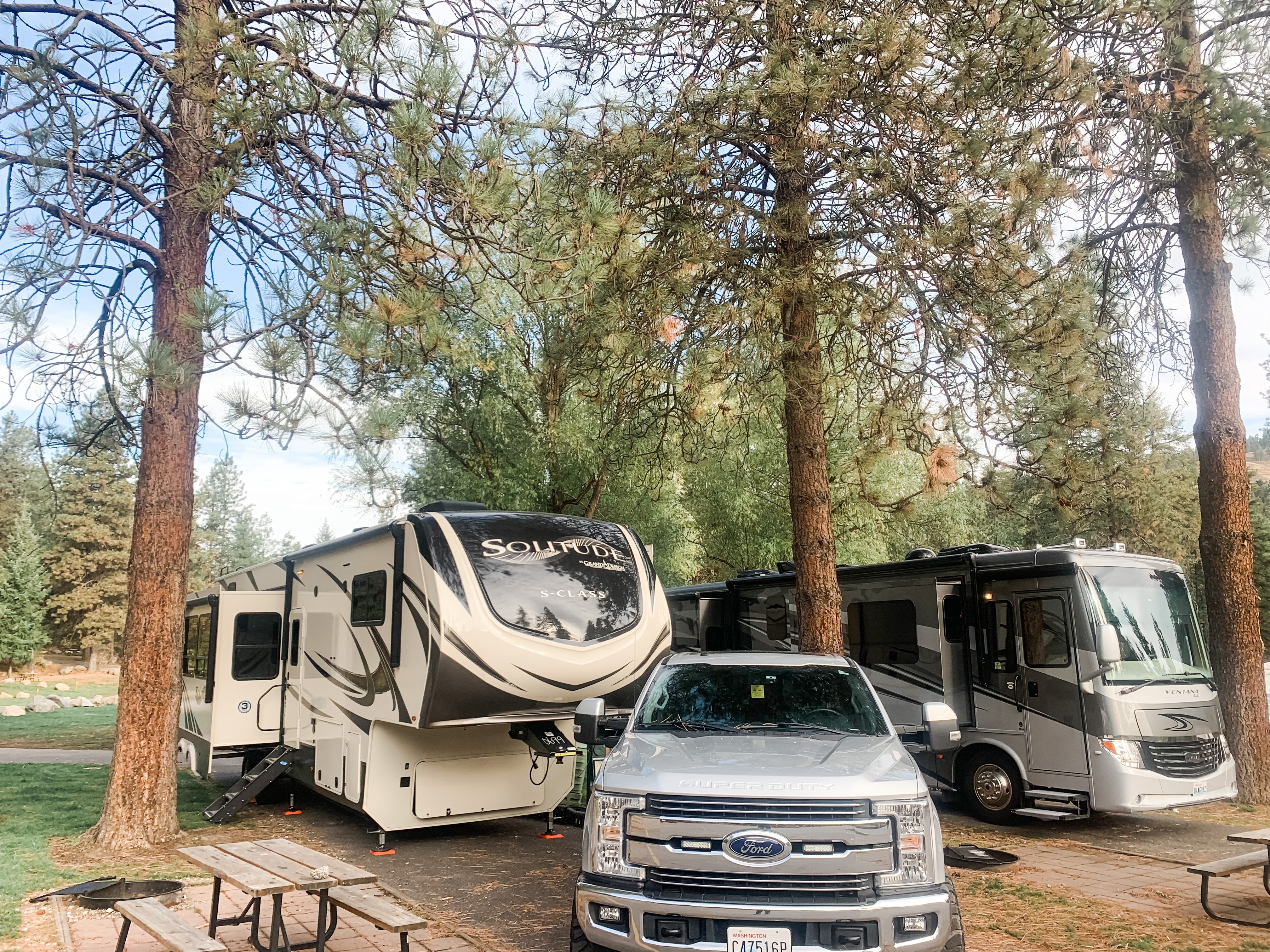 fifth-wheel-living
